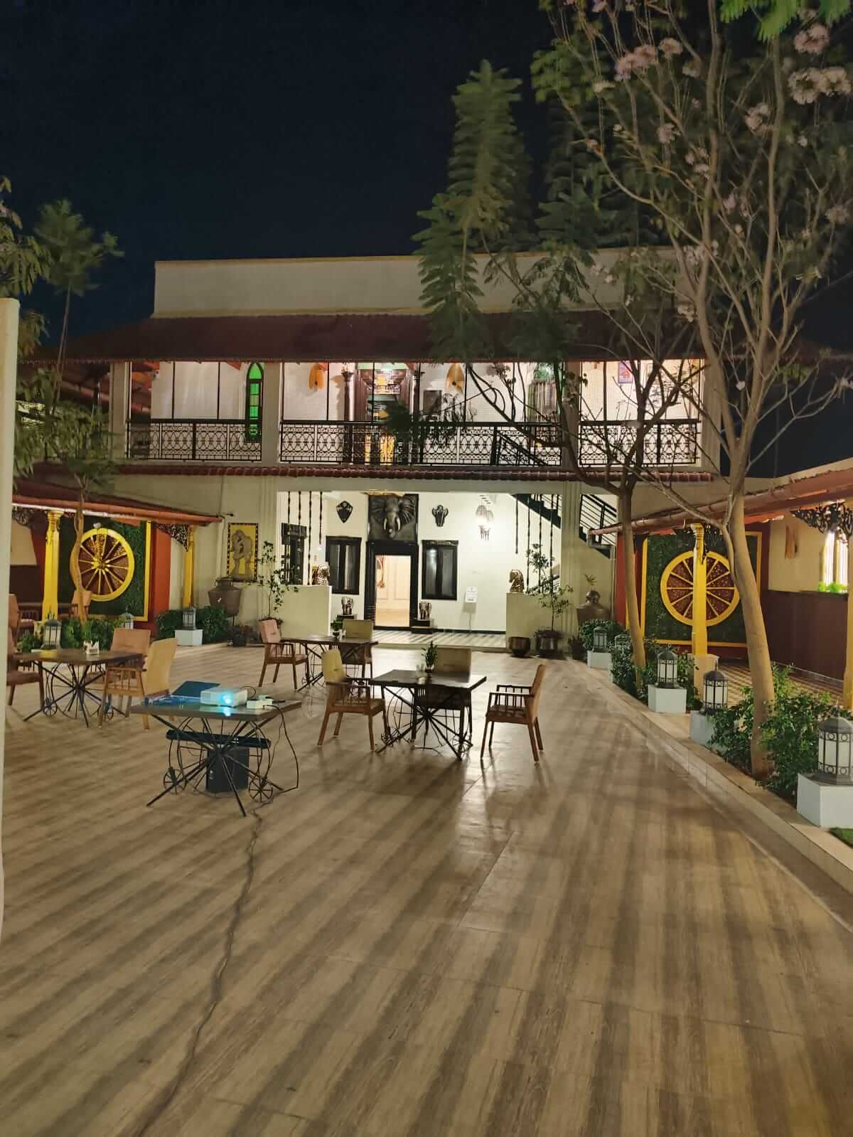 Royal Durbar | Restro Bar