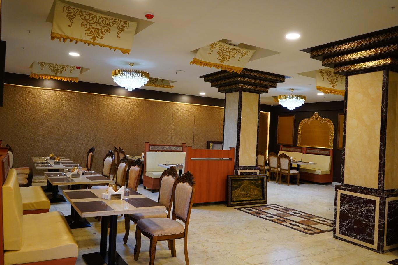 restaurant