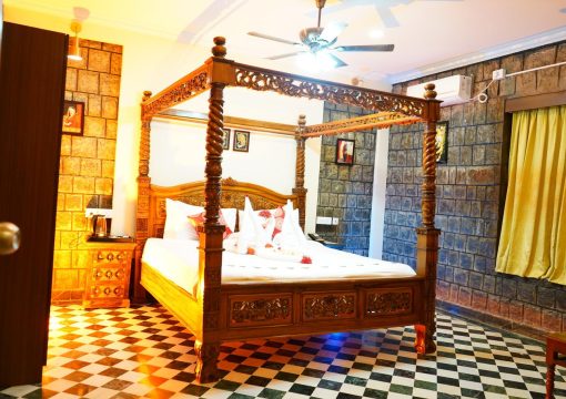 Andhapuram Suite – Double Bed Room