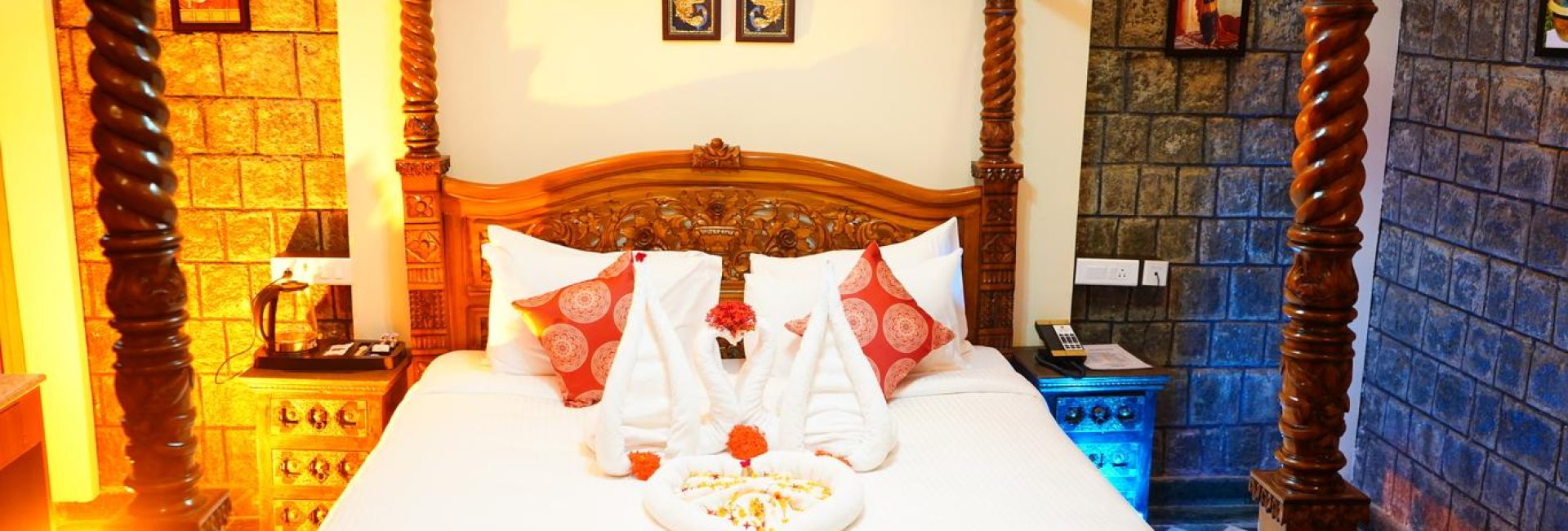 Andhapuram Suite – Double Bed Room