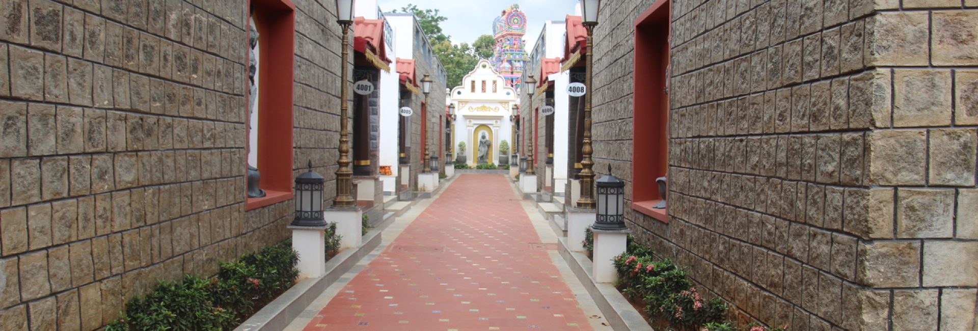 Andhapuram Suite – Double Bed Room