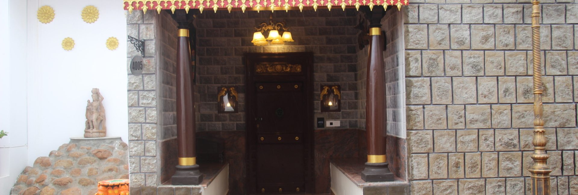 Andhapuram Suite – Double Bed Room