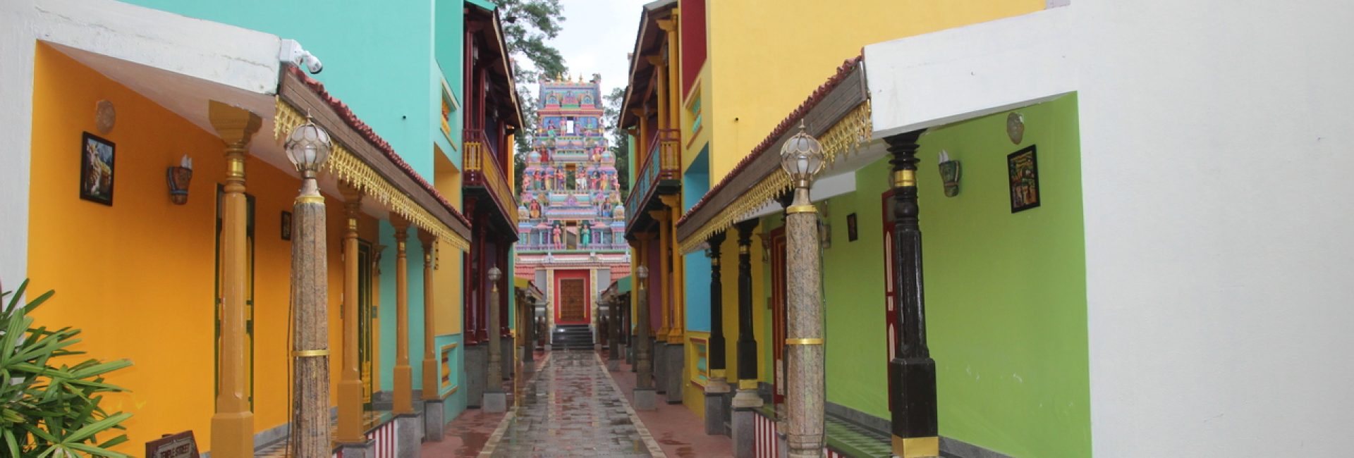 Temple Street Suite – Duplex Room