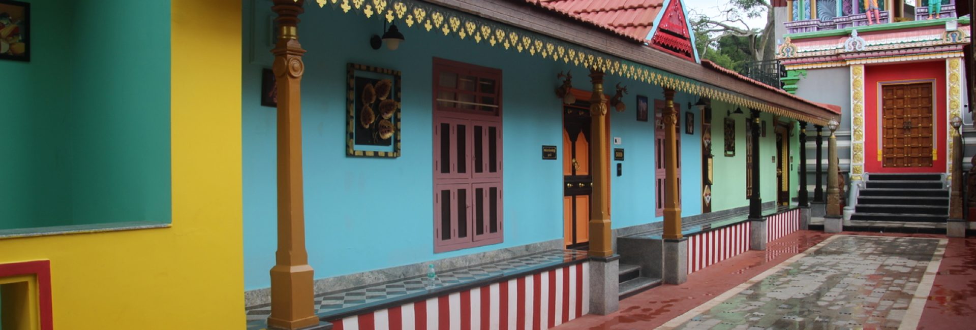 Temple Street Suite – Single Bed Room