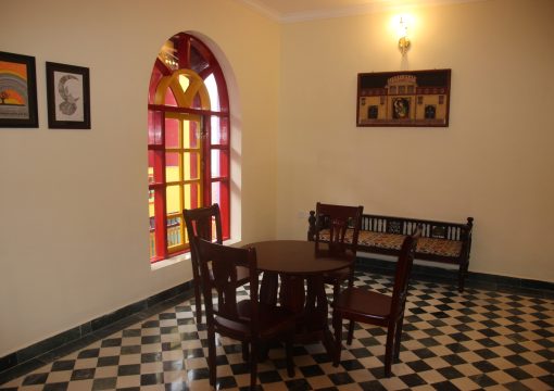 Temple Street Suite – Duplex Room