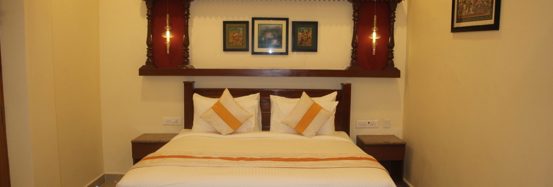 Temple Street Suite – Single Bed Room